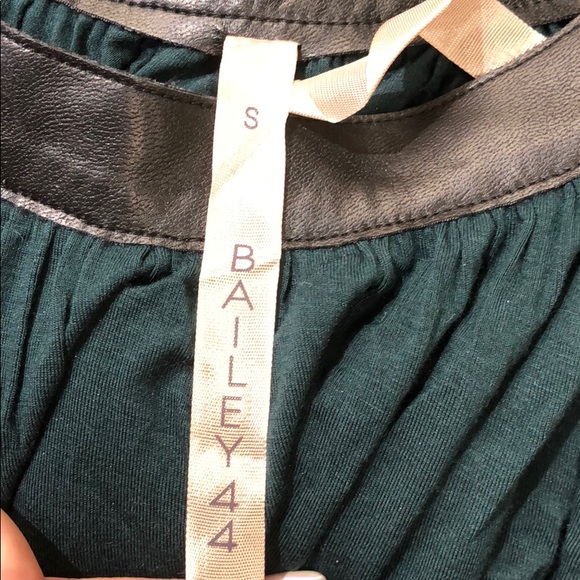 Blouse - Picture 3 of 4